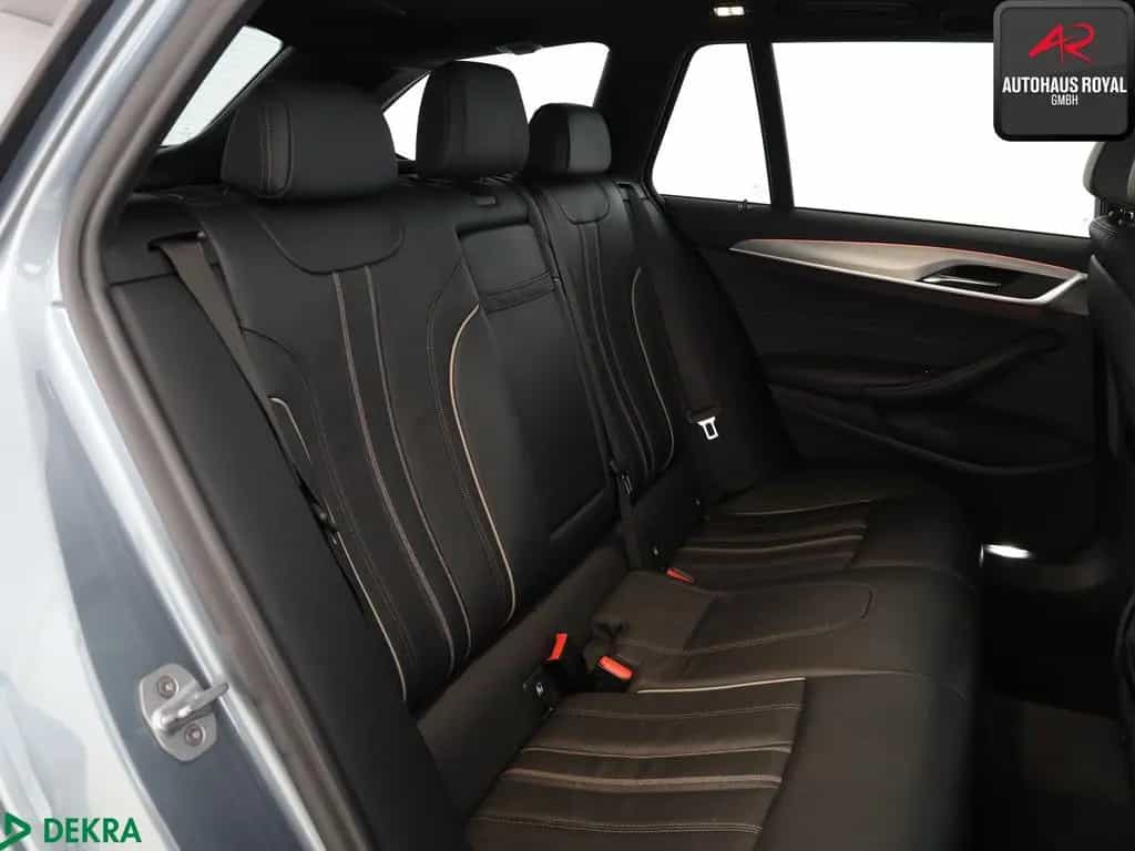 BMW 520 d T xDrive M SPORT HUD,KEYLESS,PANO,KAMERA 11/2019-photo-11