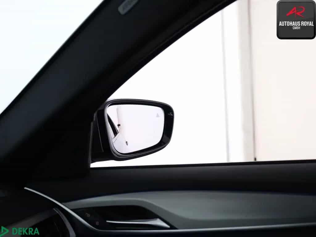 BMW 520 d T xDrive M SPORT HUD,KEYLESS,PANO,KAMERA 11/2019-photo-19