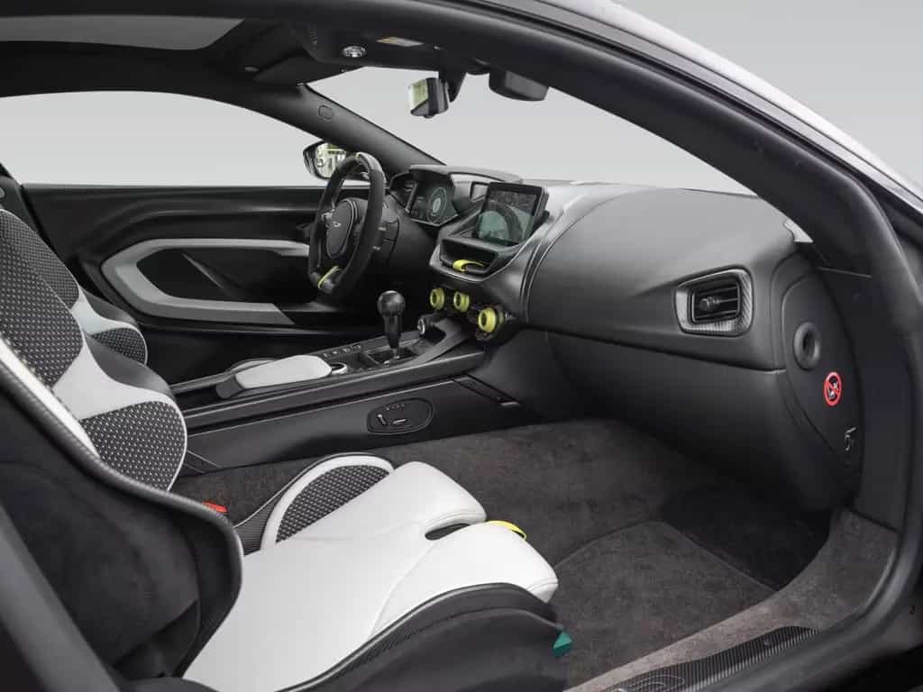 Aston Martin Other Valour | Satin Paint | Lightweight Seats 08/2024-photo-21