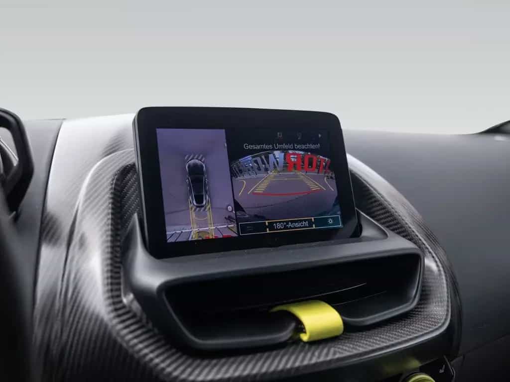 Aston Martin Other Valour | Satin Paint | Lightweight Seats 08/2024-photo-34