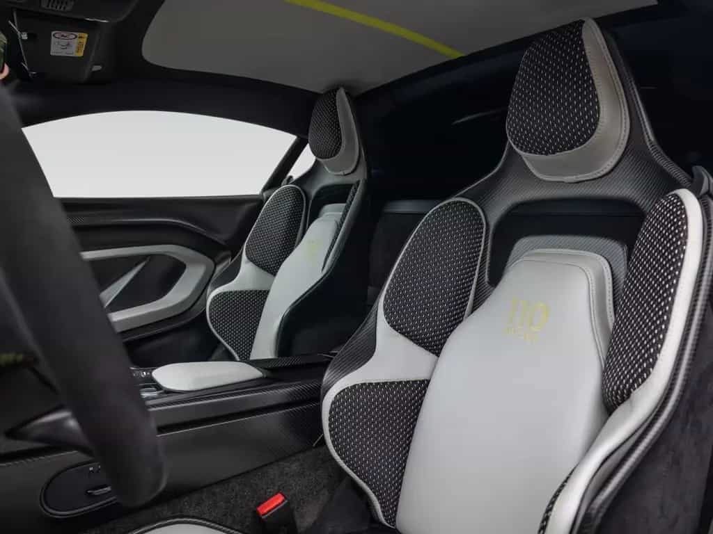 Aston Martin Other Valour | Satin Paint | Lightweight Seats 08/2024-photo-6