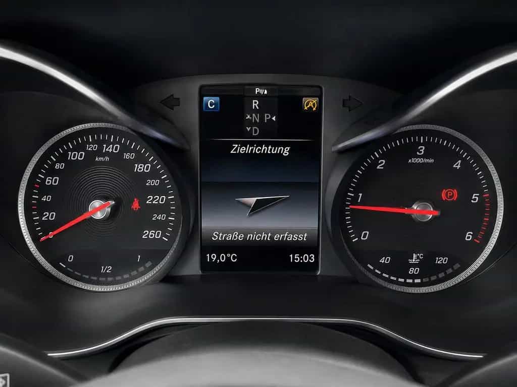Mercedes-Benz GLC 220 d 4Matic 9G Exclusive*AMG-Int.*Pano*AHK* 06/2018-photo-13