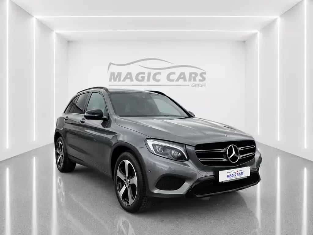 Mercedes-Benz GLC 220 d 4Matic 9G Exclusive*AMG-Int.*Pano*AHK* 06/2018-photo-2