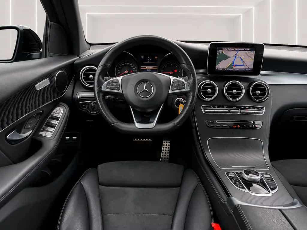 Mercedes-Benz GLC 220 d 4Matic 9G Exclusive*AMG-Int.*Pano*AHK* 06/2018-photo-31