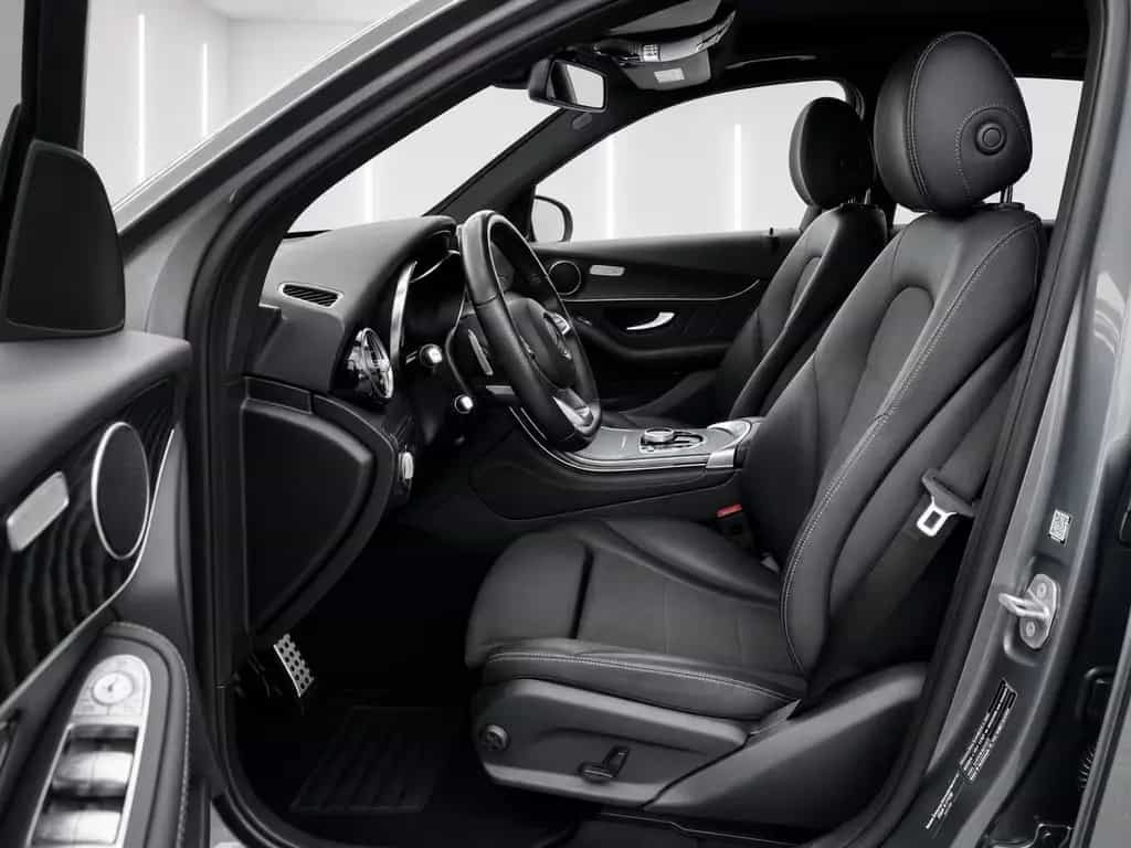 Mercedes-Benz GLC 220 d 4Matic 9G Exclusive*AMG-Int.*Pano*AHK* 06/2018-photo-5