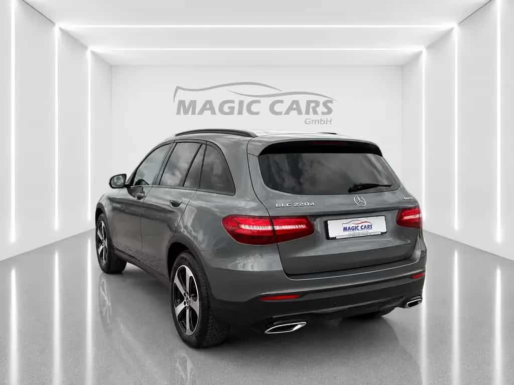 Mercedes-Benz GLC 220 d 4Matic 9G Exclusive*AMG-Int.*Pano*AHK* 06/2018-photo-6