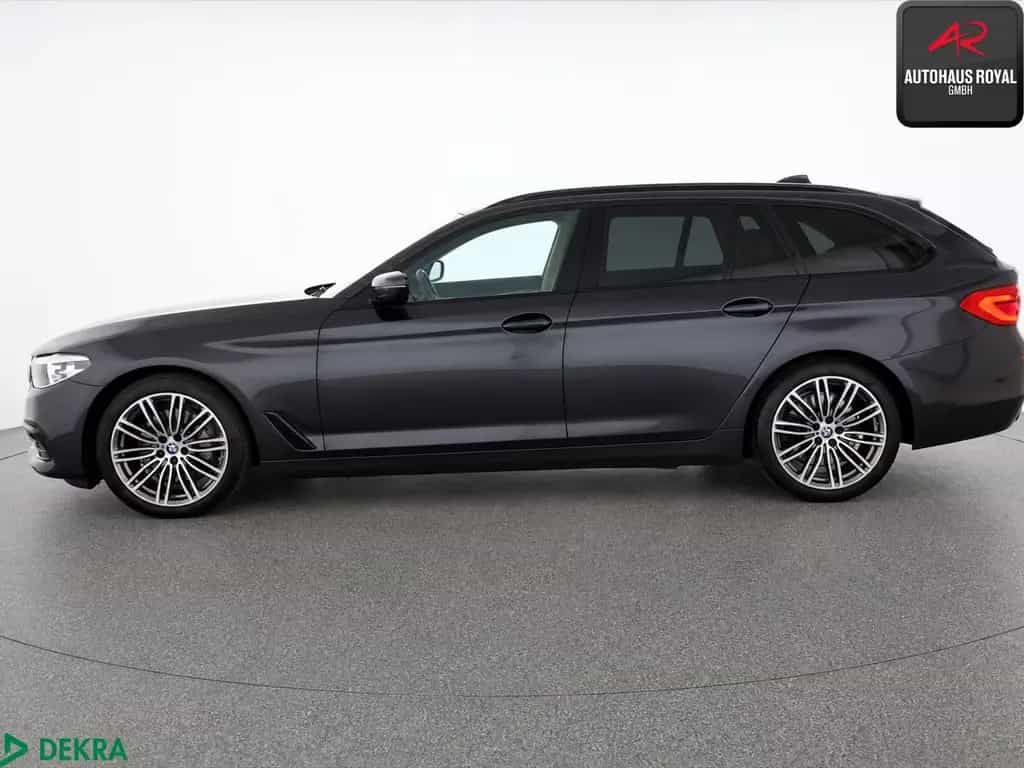 BMW 530 d xDrive M SPORT 19Z SHADOW,HEADUP,KAMERA,SH 08/2019-photo-1