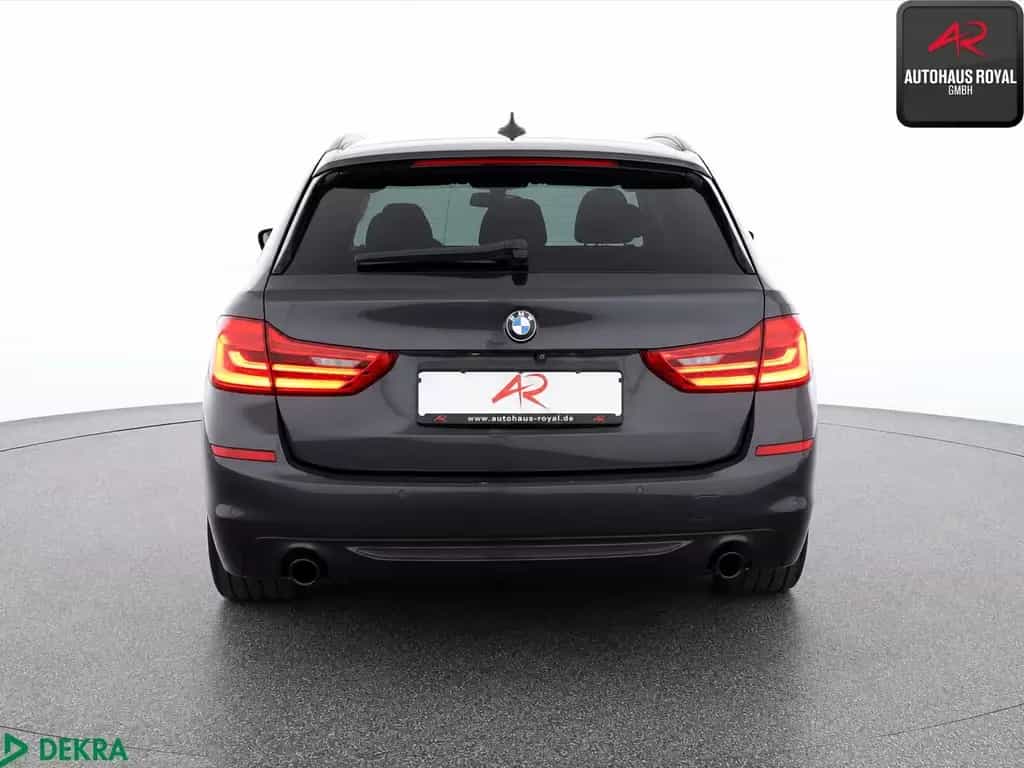 BMW 530 d xDrive M SPORT 19Z SHADOW,HEADUP,KAMERA,SH 08/2019-photo-3