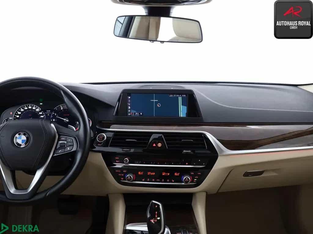 BMW 530 d xDrive M SPORT 19Z SHADOW,HEADUP,KAMERA,SH 08/2019-photo-8