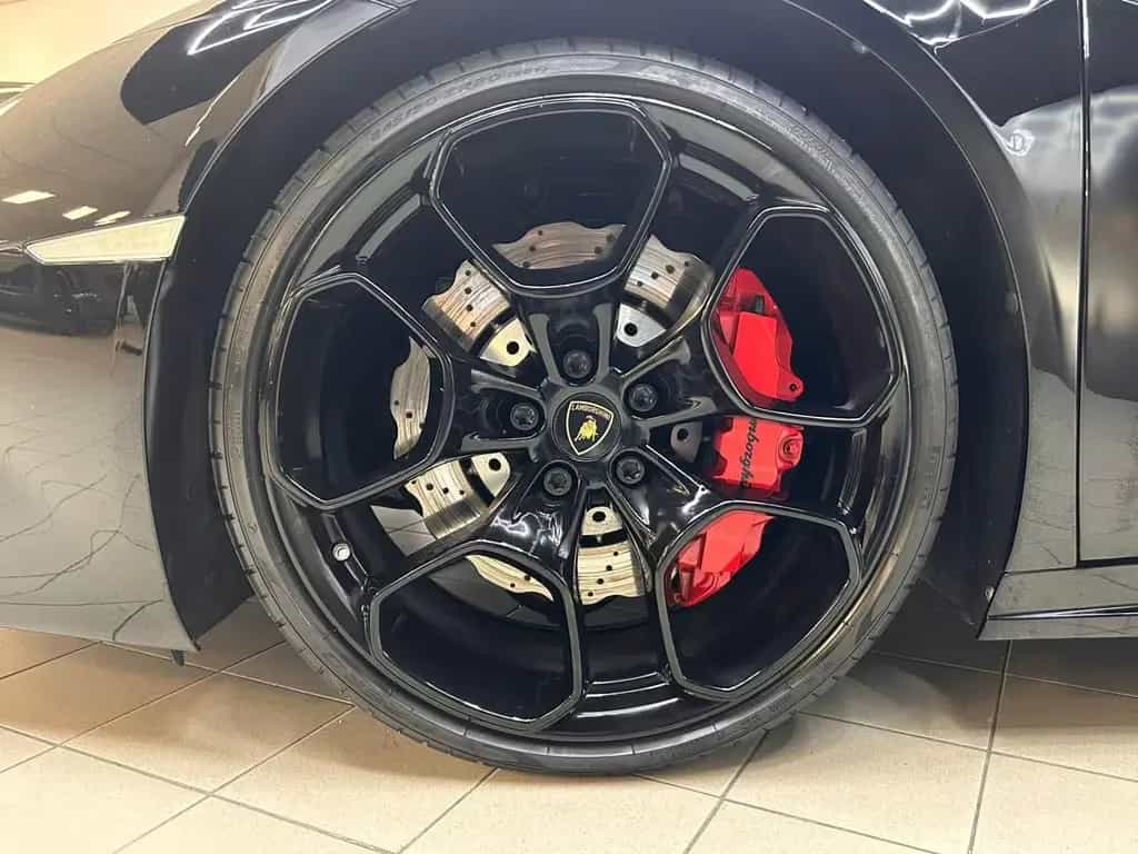 Lamborghini Huracán 580 CARBON+LIFTSYSTEM+NAVI+LED+SHZ+KAMER 04/2016-photo-21