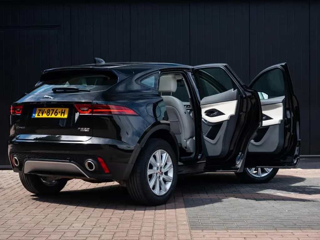 Jaguar E-Pace 2.0 P200 AWD SE Luxury | Vollleder | Pano 09/2019-photo-29