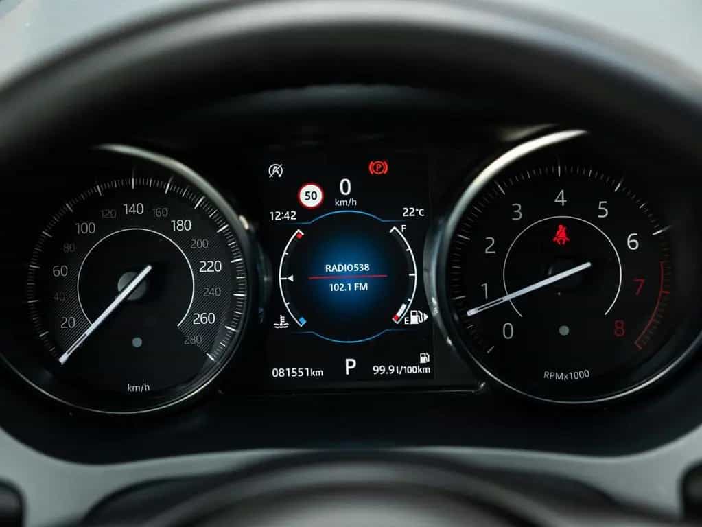 Jaguar E-Pace 2.0 P200 AWD SE Luxury | Vollleder | Pano 09/2019-photo-3