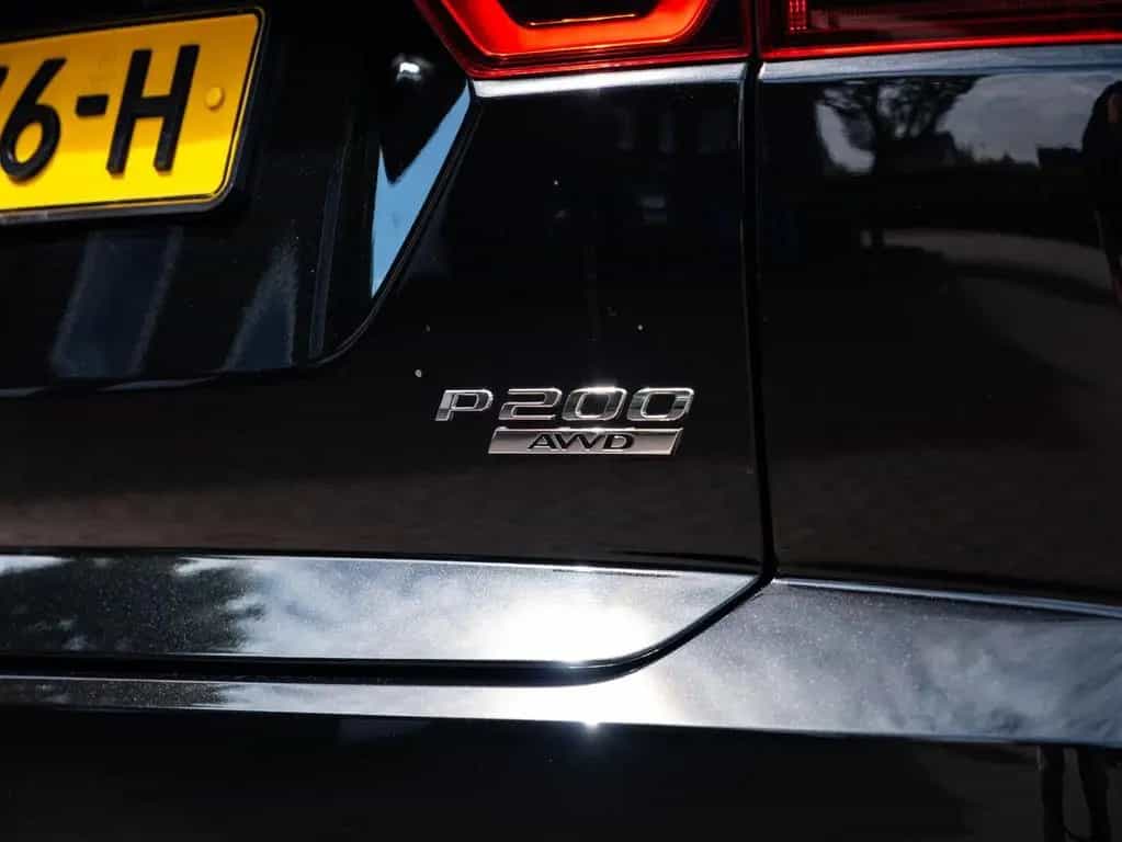 Jaguar E-Pace 2.0 P200 AWD SE Luxury | Vollleder | Pano 09/2019-photo-32