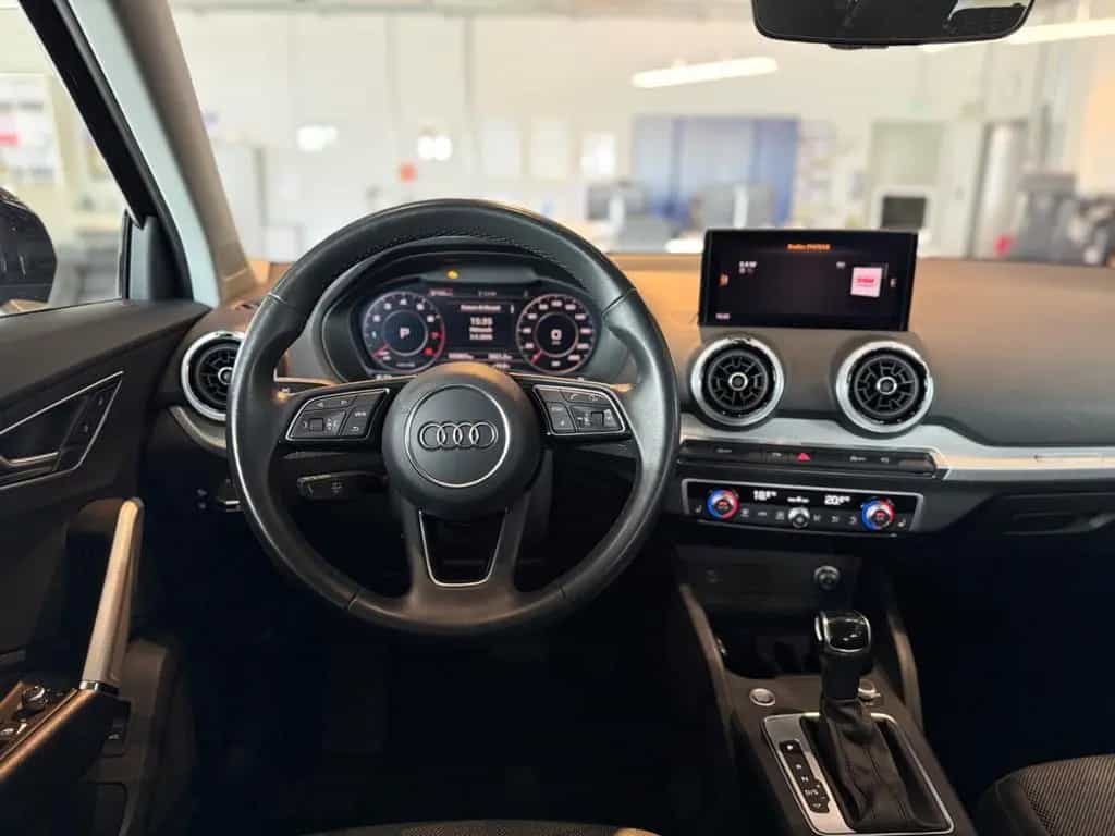 Audi Q2 S Line APPLE- CARPLAY/ DAB-RADIO/ TEMPOMAT 04/2021-photo-16