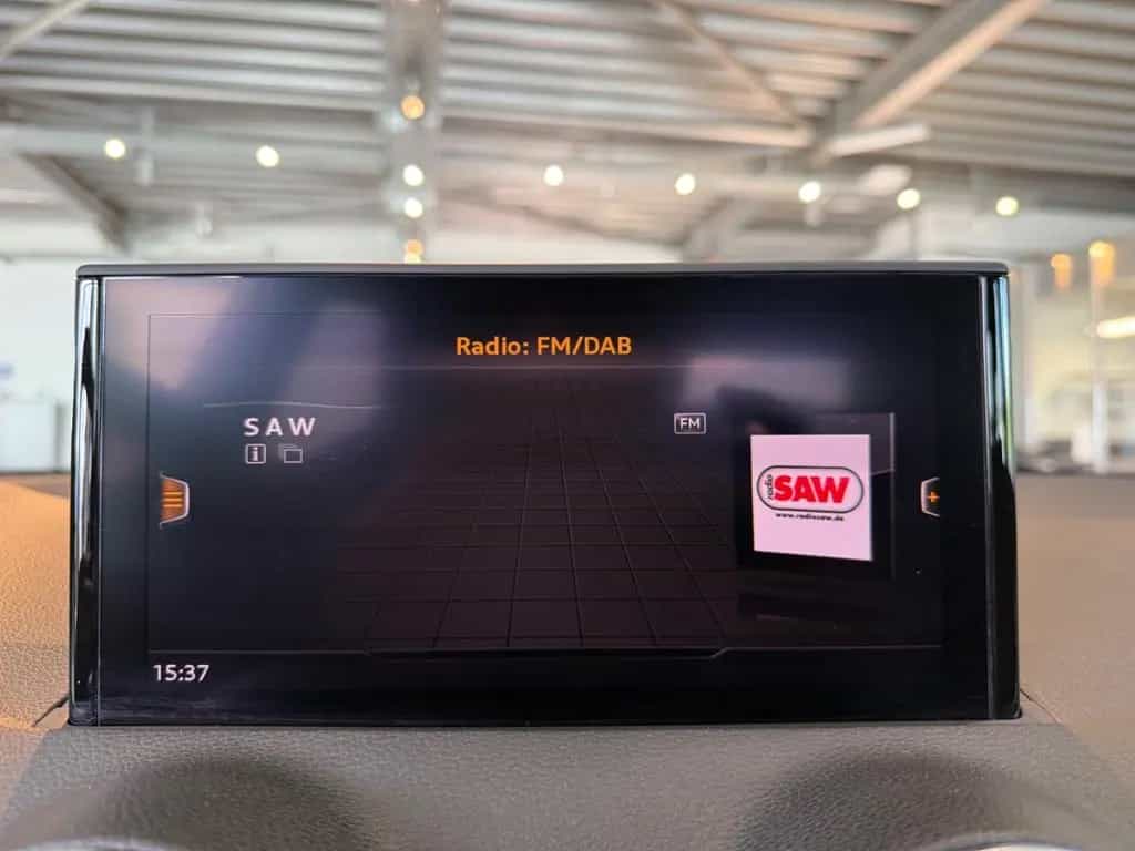 Audi Q2 S Line APPLE- CARPLAY/ DAB-RADIO/ TEMPOMAT 04/2021-photo-22