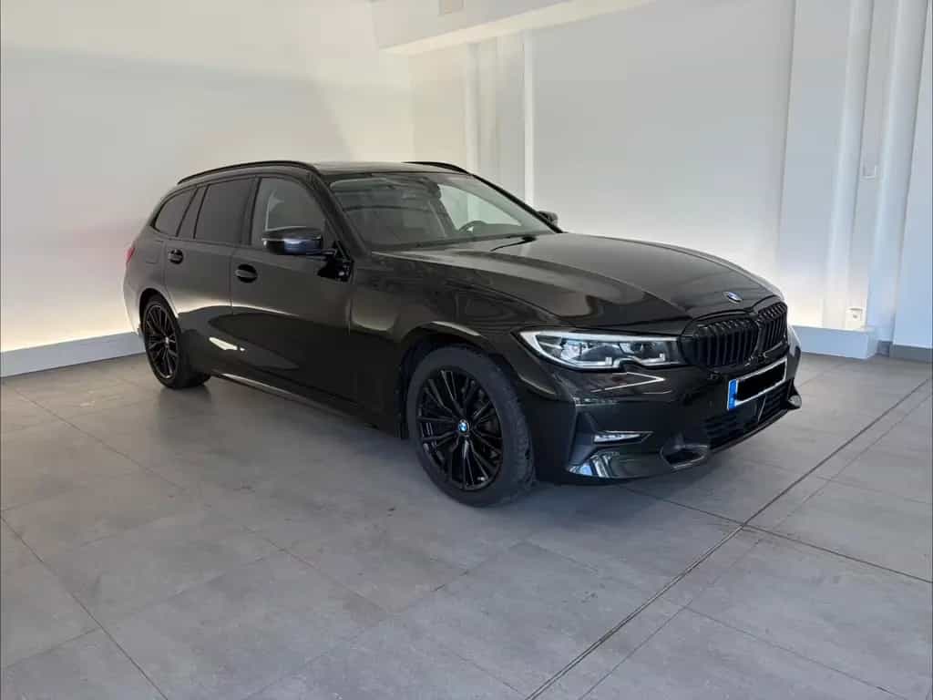 BMW 320 i Tour. SportLine - AHK/Pano/LED/HiFI/Ambient 06/2021-photo-2