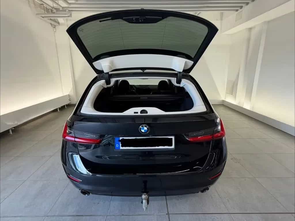 BMW 320 i Tour. SportLine - AHK/Pano/LED/HiFI/Ambient 06/2021-photo-7