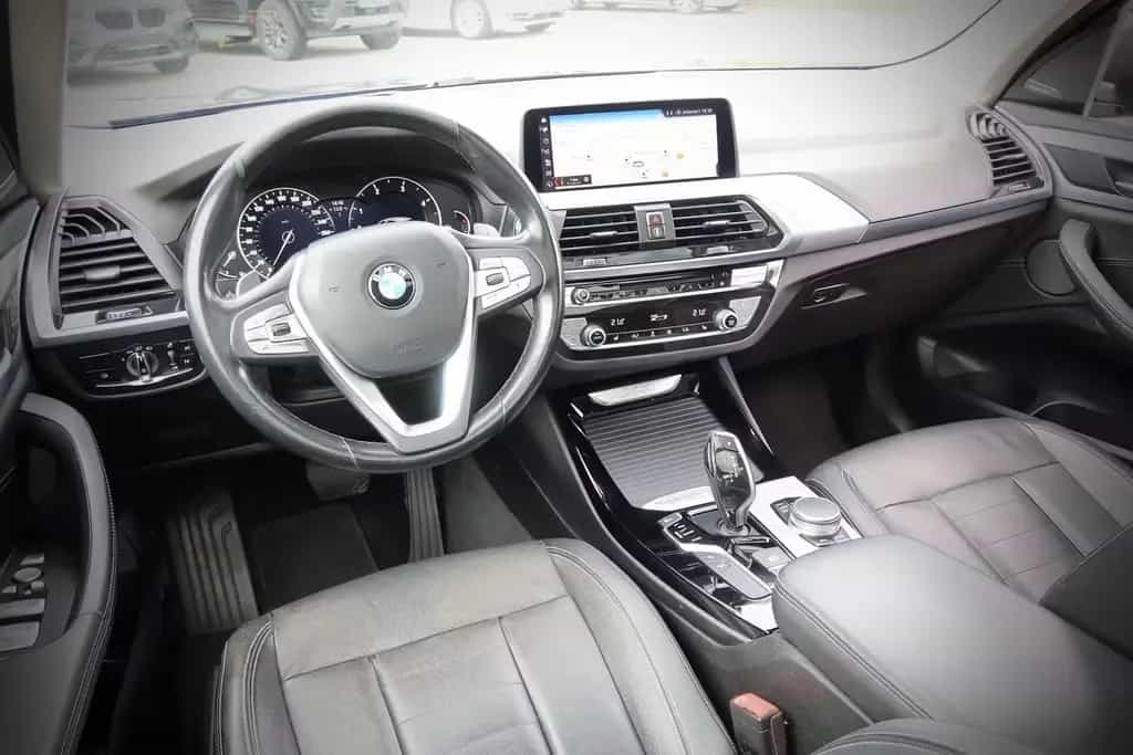 BMW X3 xDrive 25d Advant. ACC*KEY-GO*AHK*CAM#H&K#PAN 11/2018-photo-11