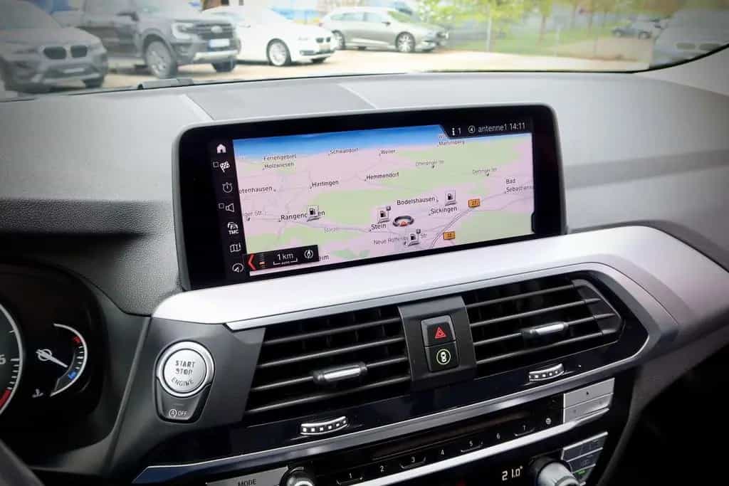 BMW X3 xDrive 25d Advant. ACC*KEY-GO*AHK*CAM#H&K#PAN 11/2018-photo-21