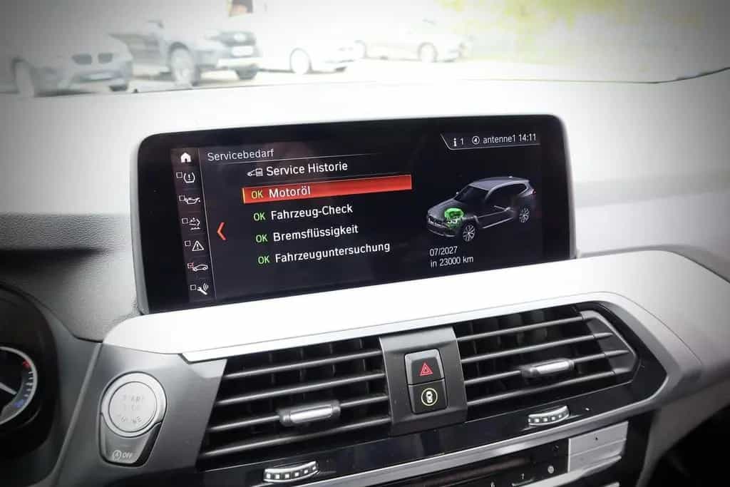 BMW X3 xDrive 25d Advant. ACC*KEY-GO*AHK*CAM#H&K#PAN 11/2018-photo-23