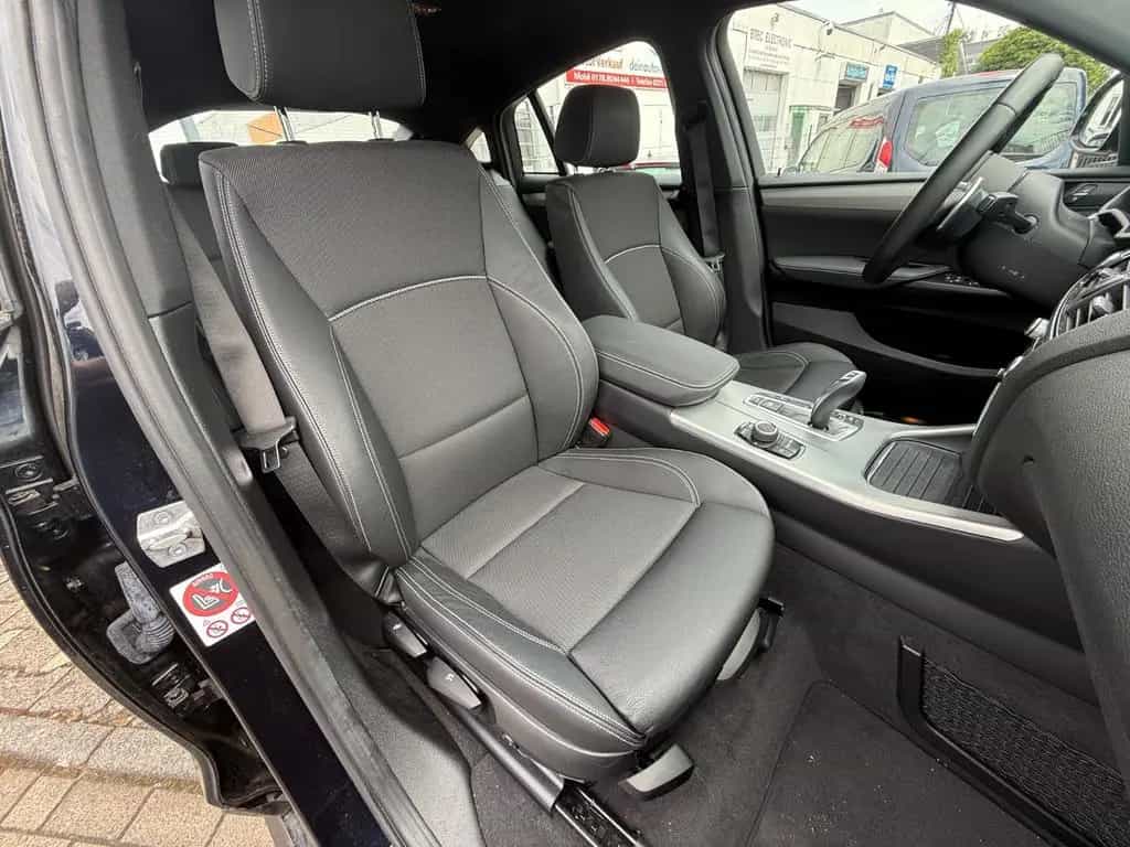 BMW X4 xDrive 20 i M Sport*1.Hand*Service Gepflegt 09/2016-photo-12