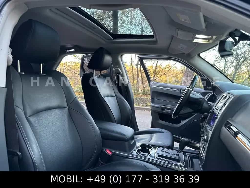 Chrysler 300C 3.0 CRD*LEDER*XENON*NAVI* 08/2010-photo-17