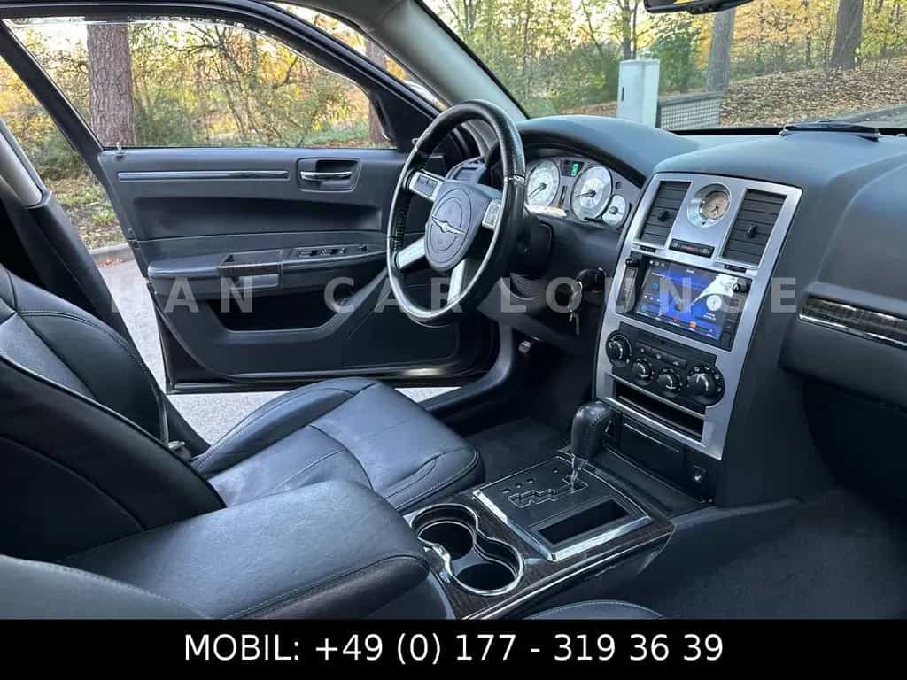 Chrysler 300C 3.0 CRD*LEDER*XENON*NAVI* 08/2010-photo-21