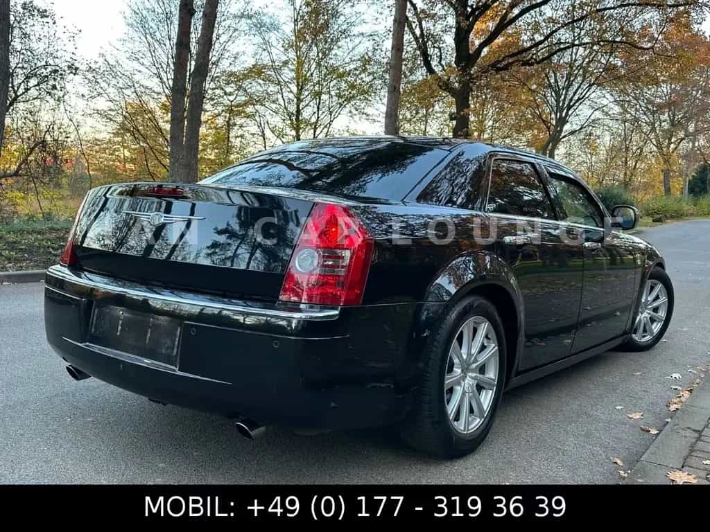 Chrysler 300C 3.0 CRD*LEDER*XENON*NAVI* 08/2010-photo-7
