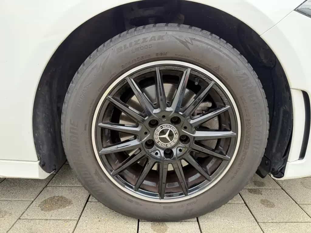 Mercedes-Benz A 200 *4Matic* AMG LINE*PANO*NIGHT PAKET*XENON* 07/2021-photo-22