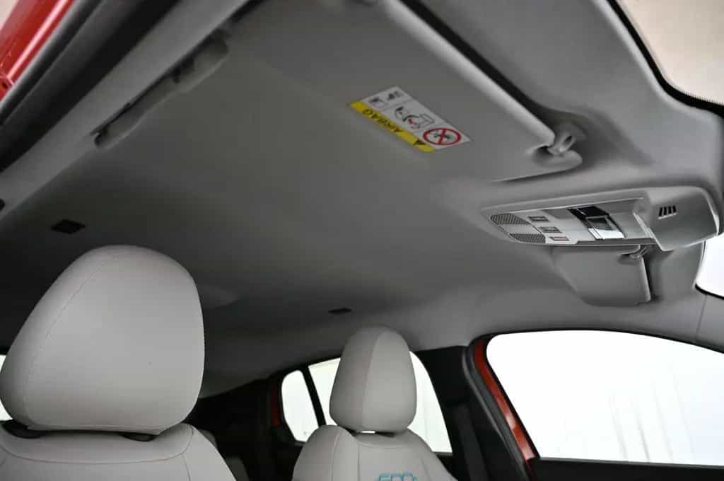 Fiat 600 1.2 Hybrid 136 DCT6 La Prima LED/NAVI/SHZ/18 11/2024-photo-30
