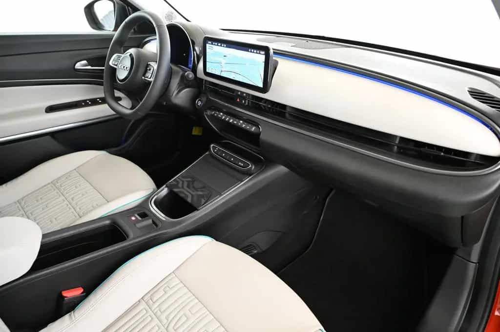 Fiat 600 1.2 Hybrid 136 DCT6 La Prima LED/NAVI/SHZ/18 11/2024-photo-36
