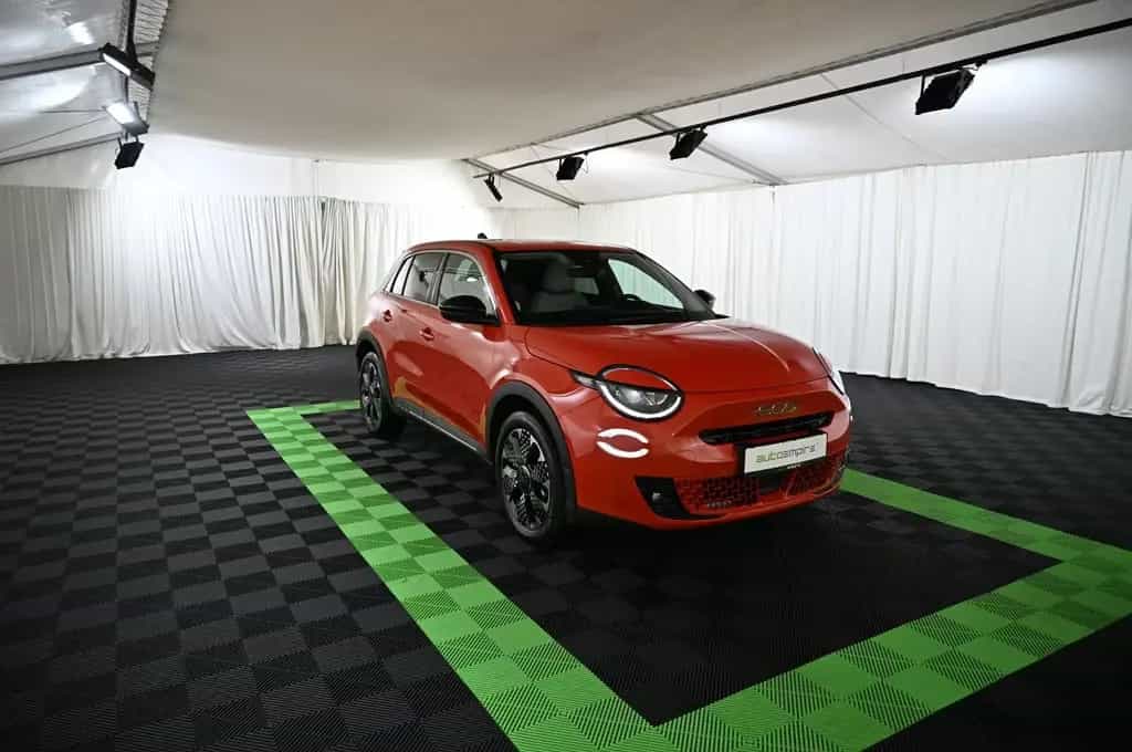 Fiat 600 1.2 Hybrid 136 DCT6 La Prima LED/NAVI/SHZ/18 11/2024-photo-4