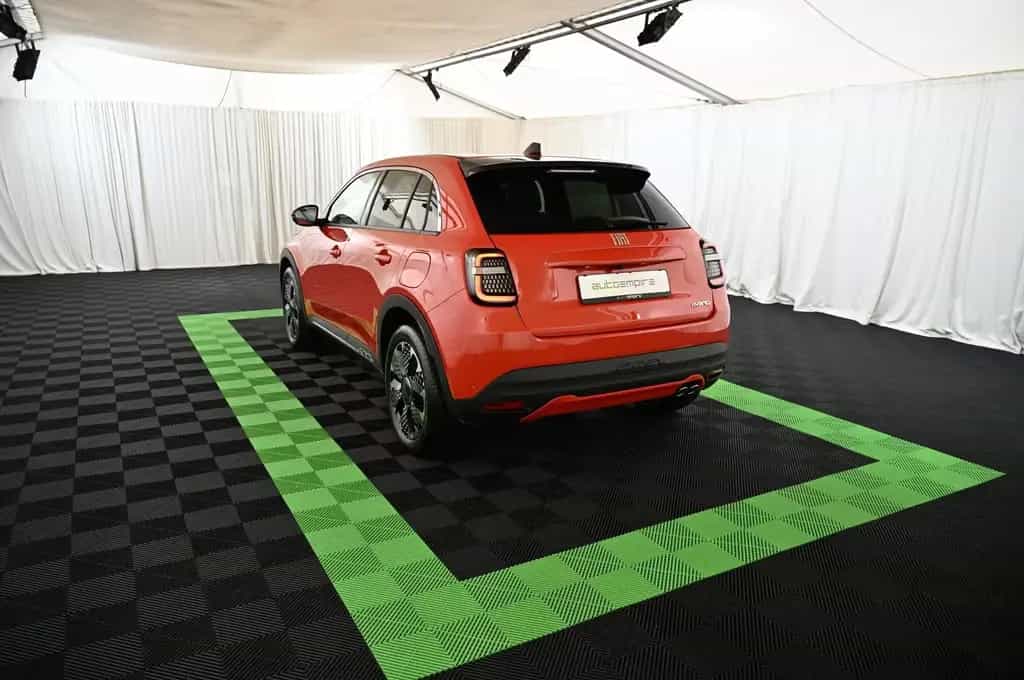 Fiat 600 1.2 Hybrid 136 DCT6 La Prima LED/NAVI/SHZ/18 12/2024-photo-5