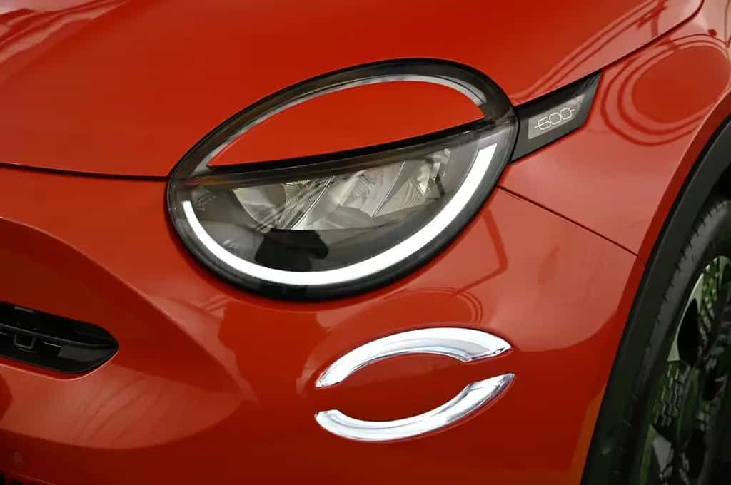 Fiat 600 1.2 Hybrid 136 DCT6 La Prima LED/NAVI/SHZ/18 12/2024-photo-8