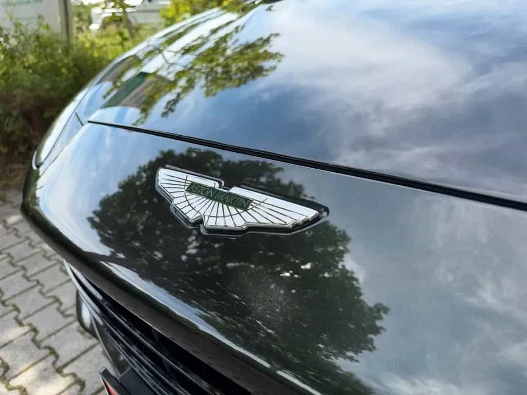 Aston Martin DBX - 1.dt. Hd - Neuzustand - 20tkm 10/2020-photo-10