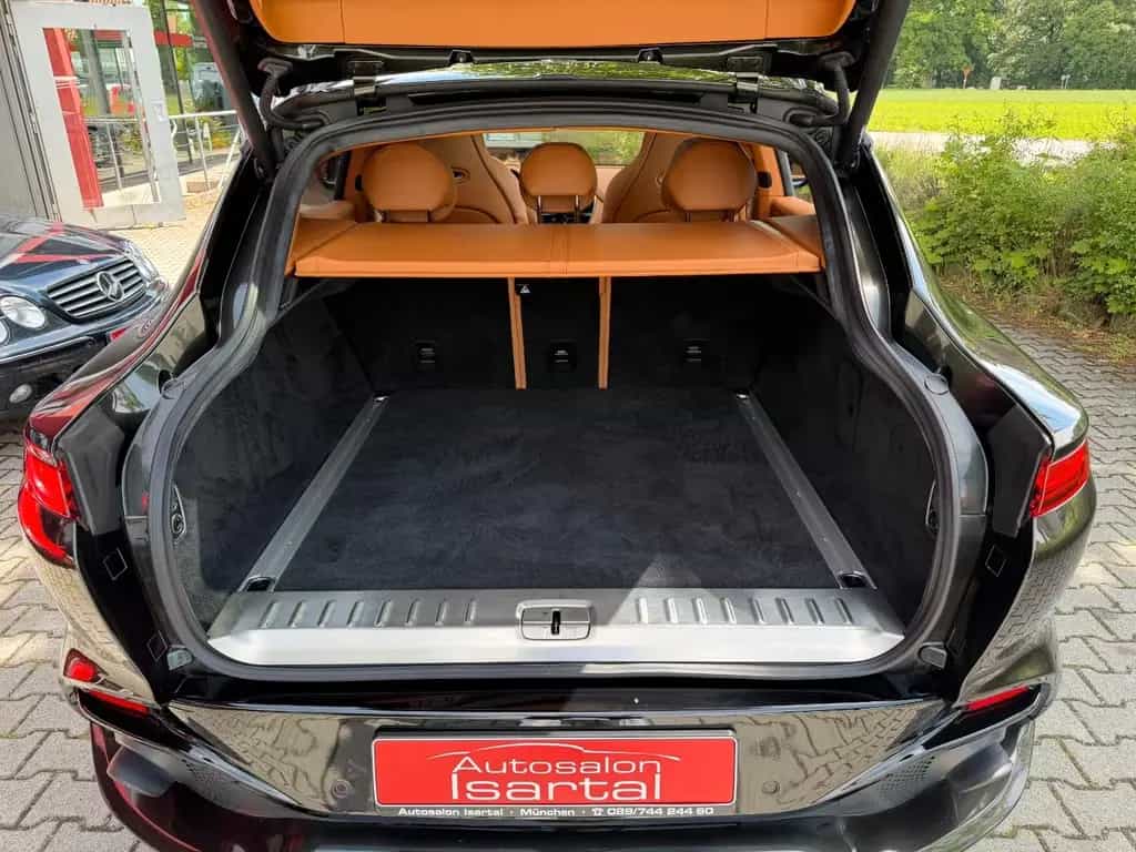 Aston Martin DBX - 1.dt. Hd - Neuzustand - 20tkm 10/2020-photo-31