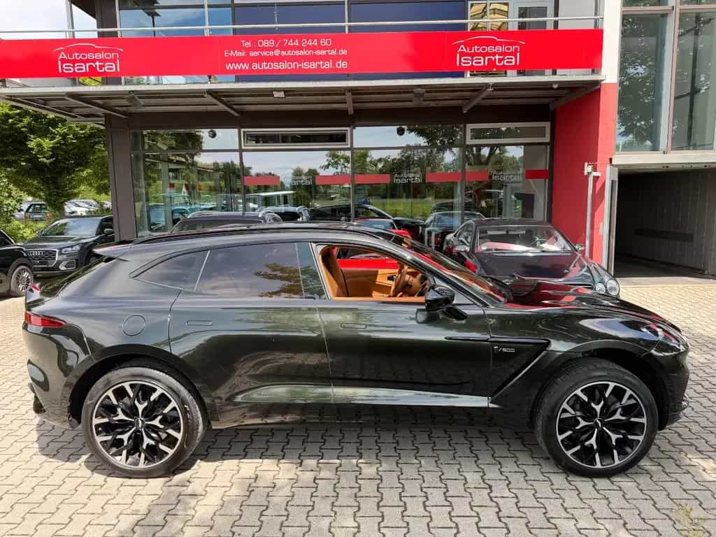 Aston Martin DBX - 1.dt. Hd - Neuzustand - 20tkm 10/2020-photo-8