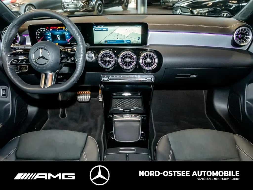 Mercedes-Benz CLA 200 AMG COUPÉ ADV.+ NIGHT MBUX SHZ 09/2025-photo-11