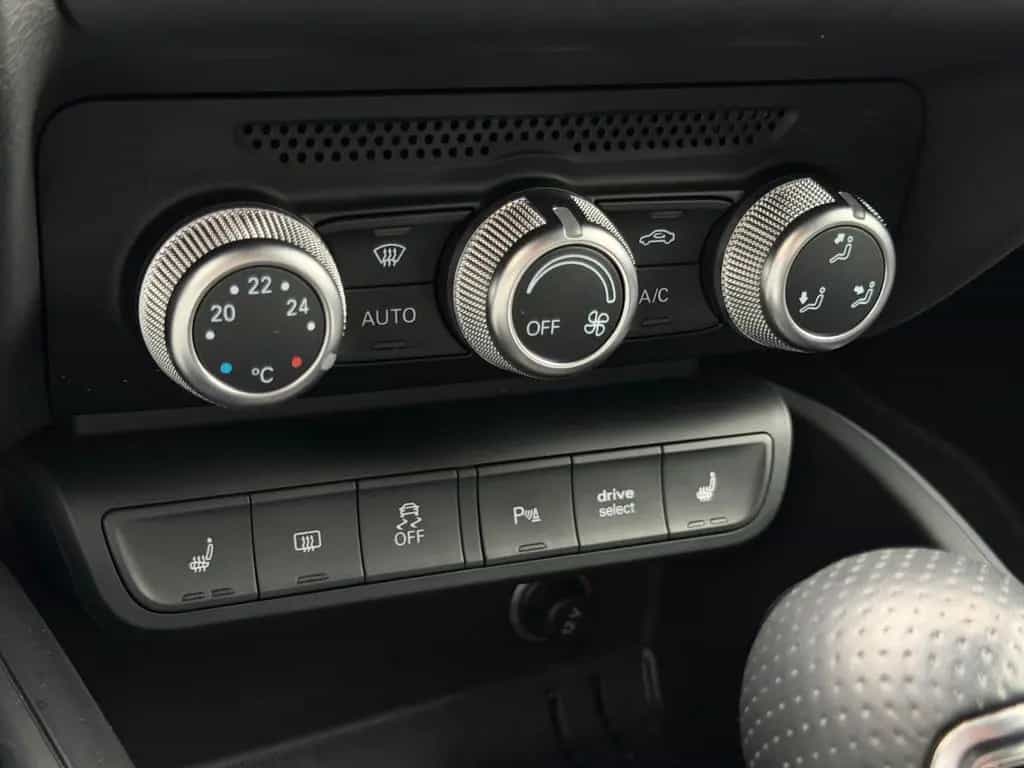 Audi A1 Sportback AUTOMATIK/S-LINE/NAVI/XENON/EXCLUSI 03/2015-photo-15