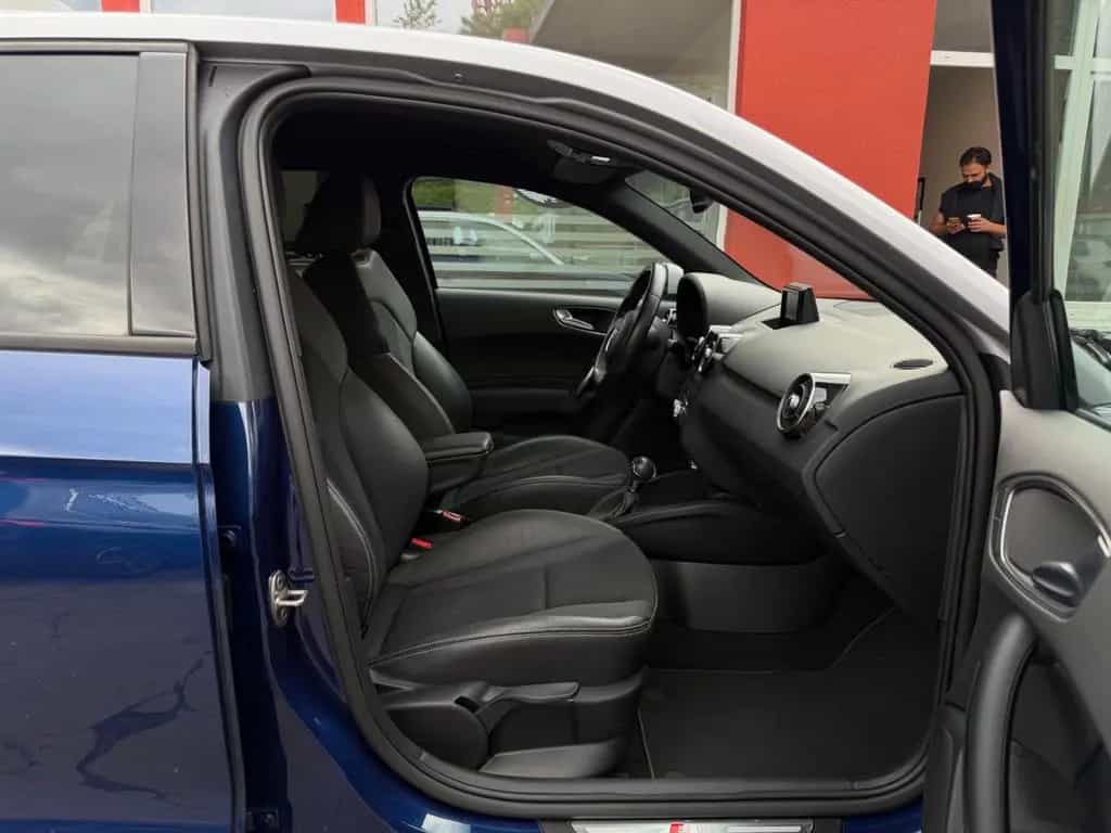 Audi A1 Sportback AUTOMATIK/S-LINE/NAVI/XENON/EXCLUSI 03/2015-photo-36