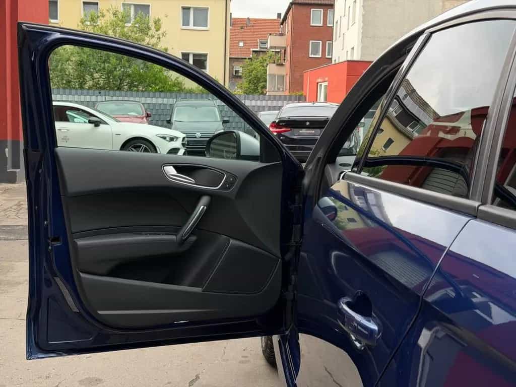 Audi A1 Sportback AUTOMATIK/S-LINE/NAVI/XENON/EXCLUSI 03/2015-photo-7