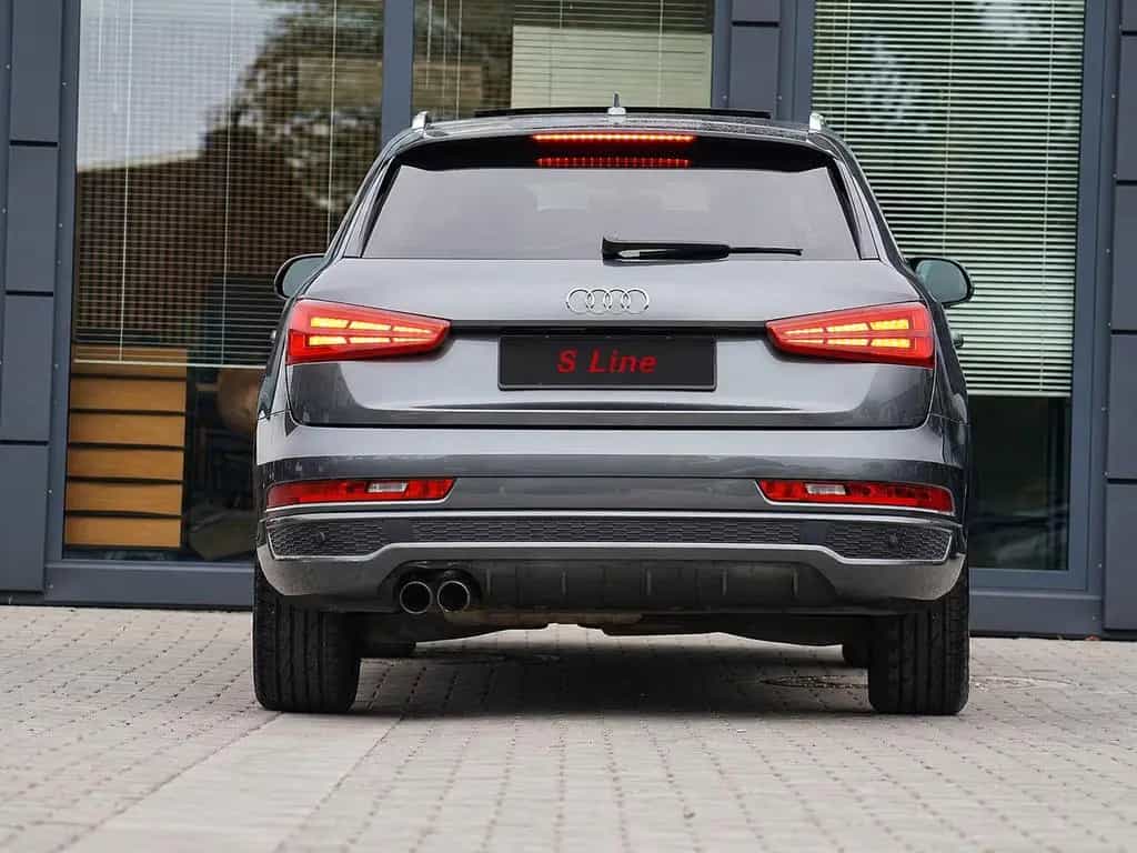 Audi Q3 S line Sport / Plus *MIT 3 JAHREN GARANTIE* 07/2017-photo-8