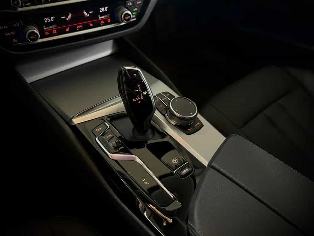 BMW 520 d xDrive Touring|2.HAND|AUTOMATIK|NAVI|LEDER 11/2021-photo-15