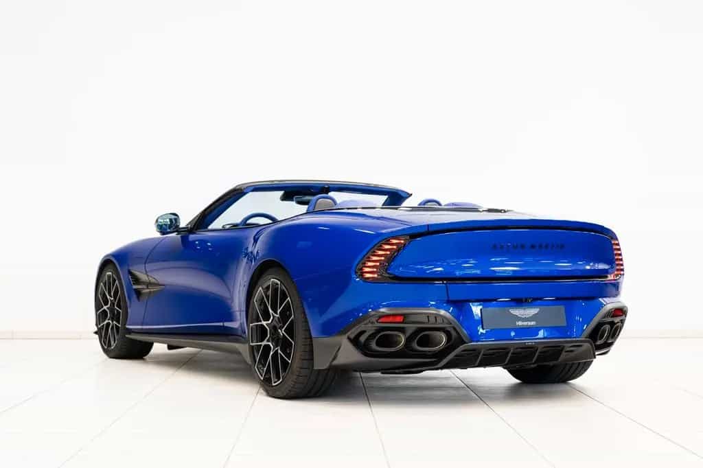 Aston Martin Vanquish Volante Full Options Titanium Exhaust 06/2025-photo-1
