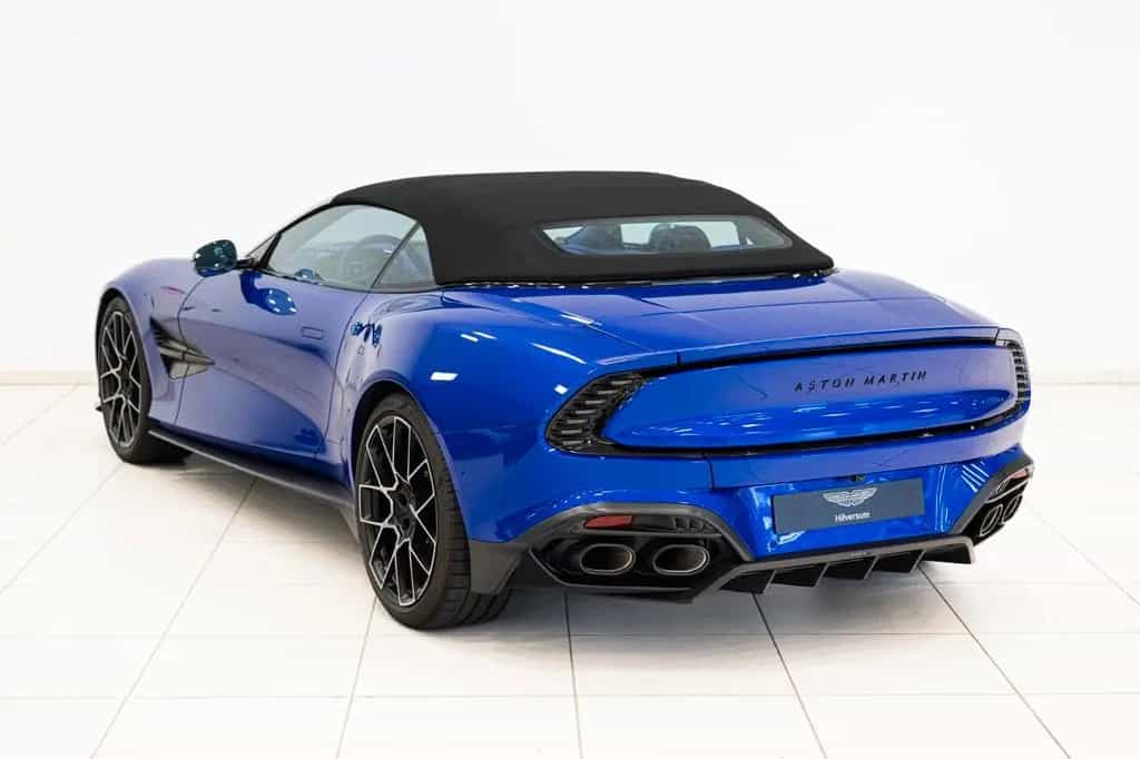 Aston Martin Vanquish Volante Full Options Titanium Exhaust 06/2025-photo-10