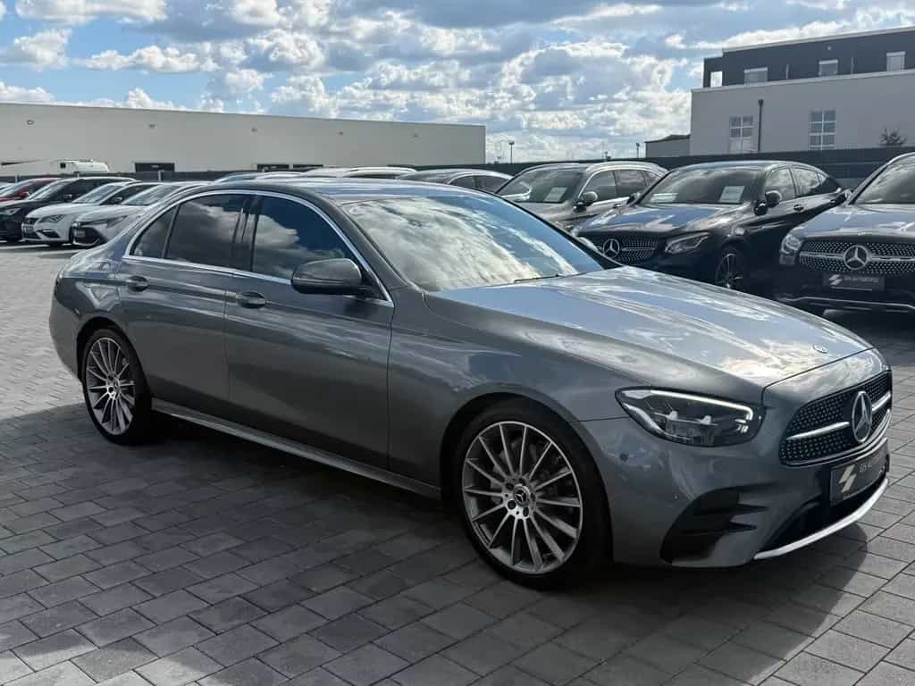 Mercedes-Benz E 200 Limousine AMG-LINE*R-KAM*LED*WIDE*AMBIENTE 02/2021-photo-1