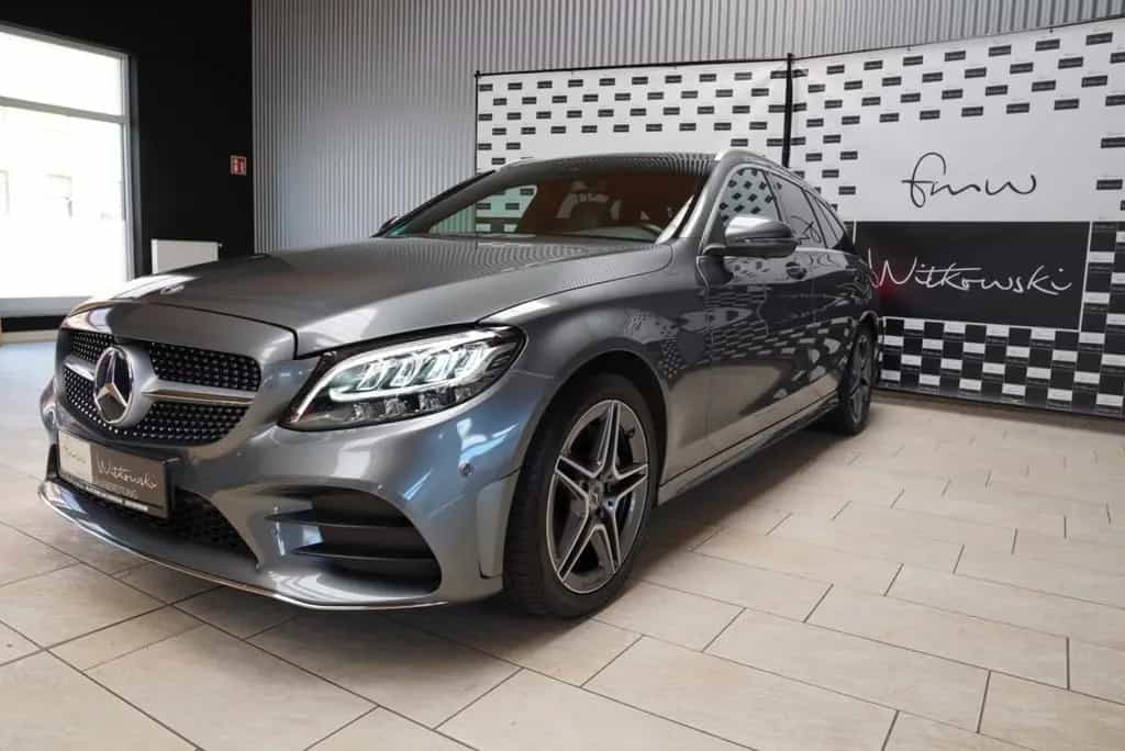Mercedes-Benz C 180 C T-Modell*AMG*ACC*AHK*360*LED*Burmester* 07/2018-photo-1