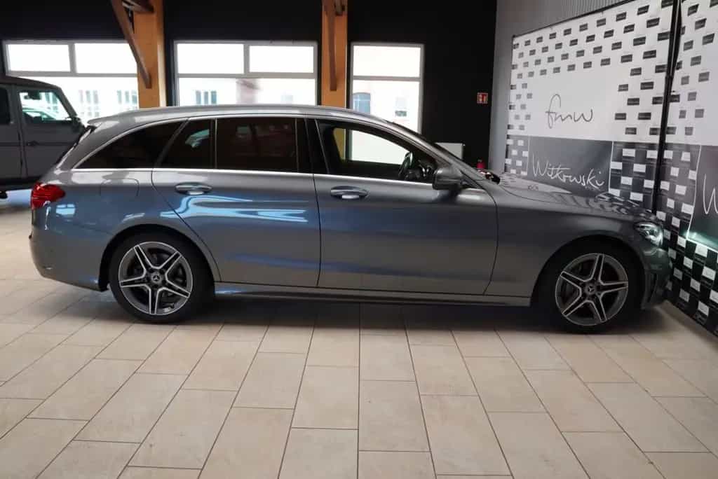 Mercedes-Benz C 180 C T-Modell*AMG*ACC*AHK*360*LED*Burmester* 07/2018-photo-23