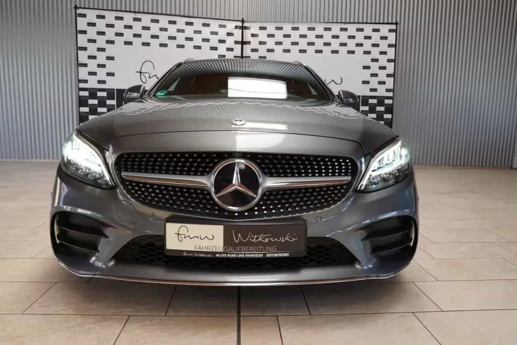Mercedes-Benz C 180 C T-Modell*AMG*ACC*AHK*360*LED*Burmester* 07/2018-photo-3
