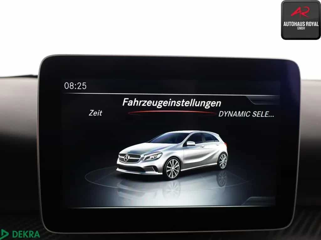 Mercedes-Benz A 45 AMG 4M PANORAMA,KAMERA,SCHECKHEFT,NAVI,LED 11/2017-photo-15